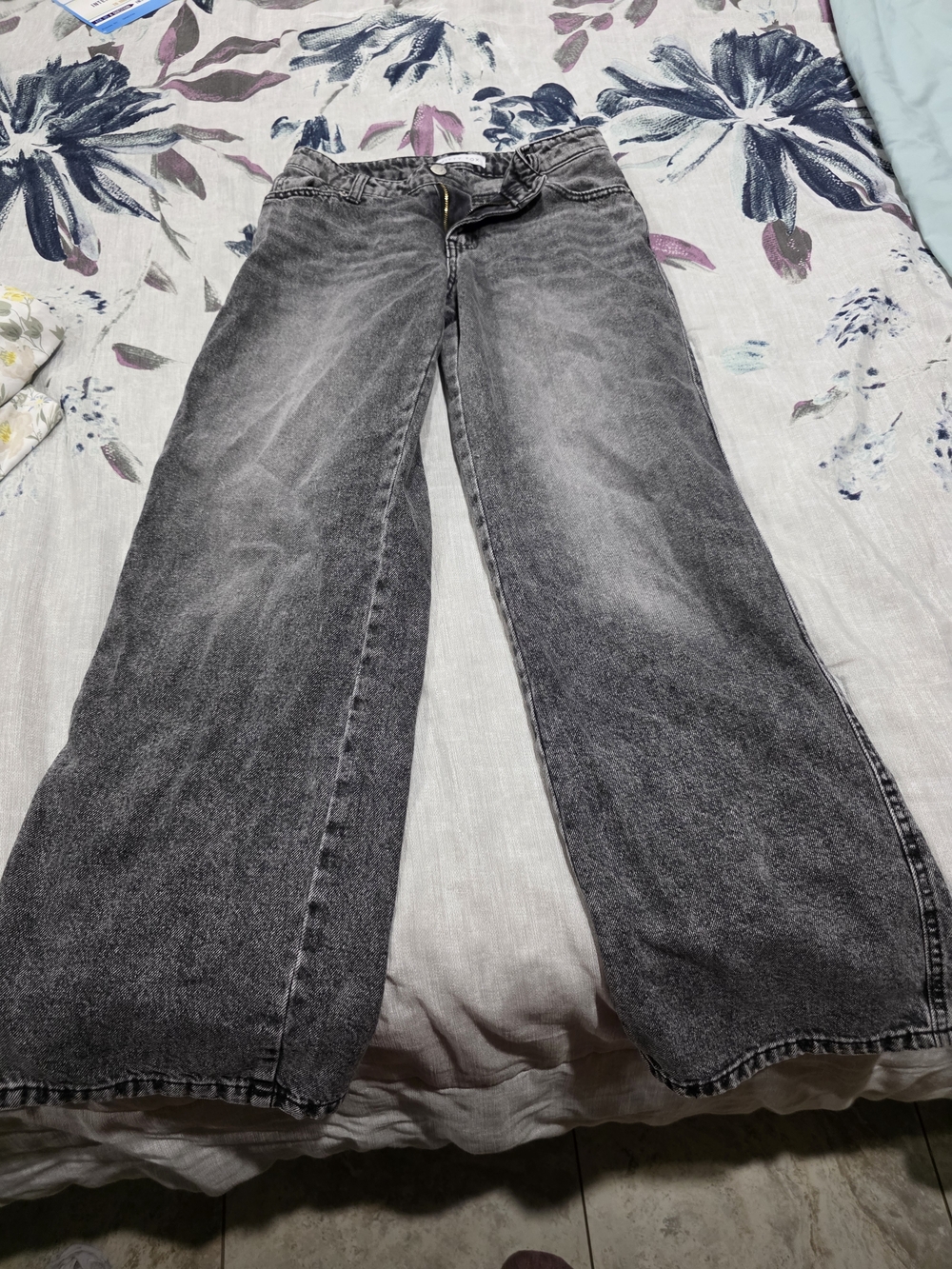 Kids Wide-Leg Grey Jeans